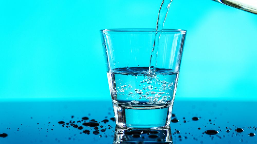 Осторожно, минеральная вода: кому стоит ограничить употребление Осторожно, минеральная вода: кому стоит ограничить употребление