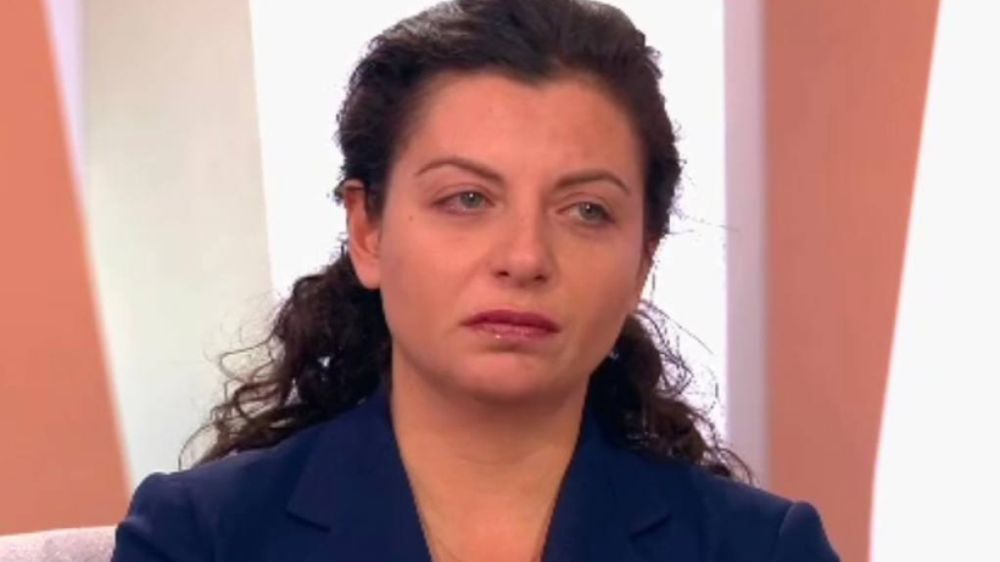 Сила в улыбке сквозь слёзы: как Маргарита Симоньян говорит о личном Сила в улыбке сквозь слёзы: как Маргарита Симоньян говорит о личном