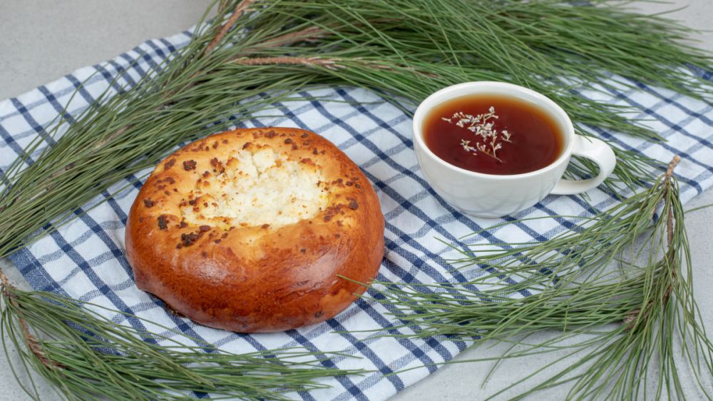 Ватрушки с творогом и изюмом: как приготовить вкус детства Ватрушки с творогом и изюмом: как приготовить вкус детства