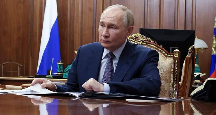 Путин критикует бизнес за игнорирование российского производства Путин критикует бизнес за игнорирование российского производства