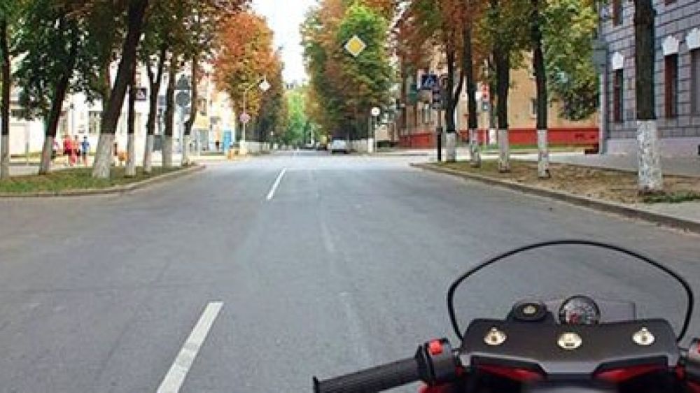 Внимание, мотоциклисты: неожиданный поворот в правилах! Внимание, мотоциклисты: неожиданный поворот в правилах!