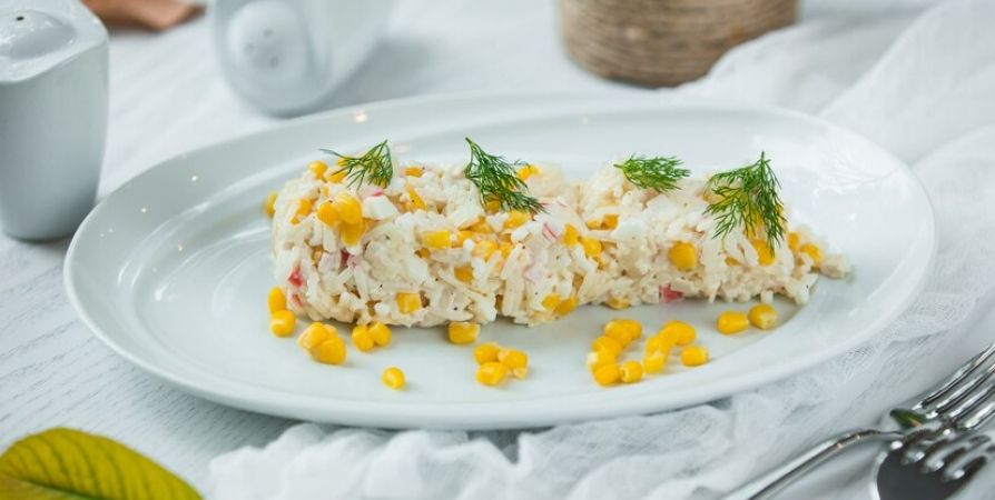 Салат за 5 минут: 3 ингредиента для идеального ужина Салат за 5 минут: 3 ингредиента для идеального ужина