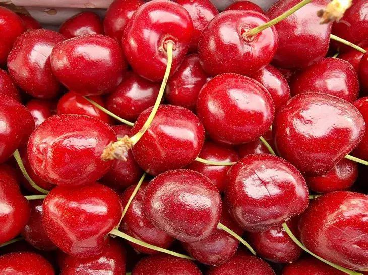 Идеальные секреты заморозки черешни: как сохранить вкус лета до зимы Идеальные секреты заморозки черешни: как сохранить вкус лета до зимы