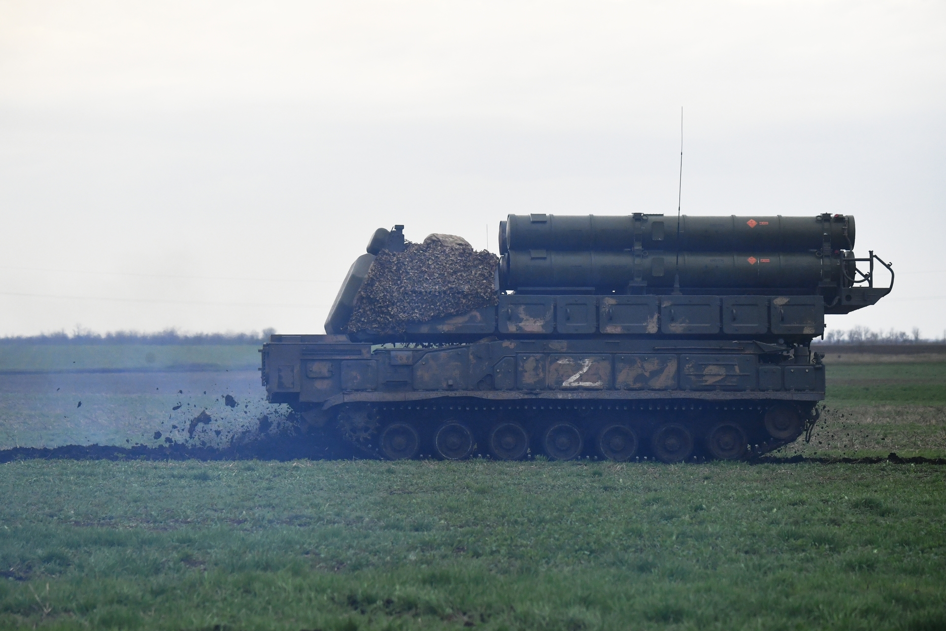 Дальность, маневренность, защищенность: почему ЗРК «Бук-М3» стал ключевым игроком на фронте Дальность, маневренность, защищенность: почему ЗРК «Бук-М3» стал ключевым игроком на фронте