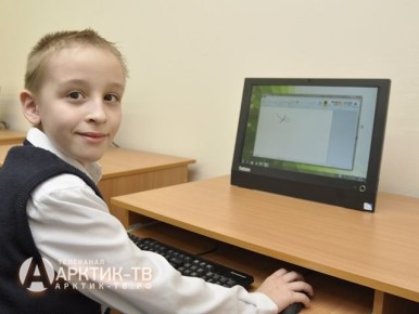 Каждый четвёртый родитель ученика 5—6 классов осведомлён о том, что его ребёнок делает домашку с помощью ИИ