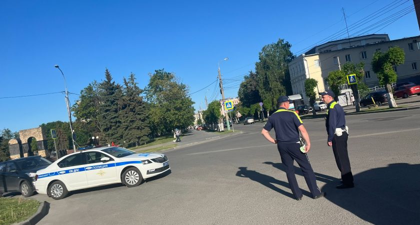 Солнцезащитные очки: почему водители в них могут привлечь внимание ДПС