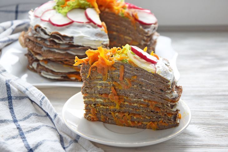 Печёночный торт: как приготовить вкусное блюдо из печени