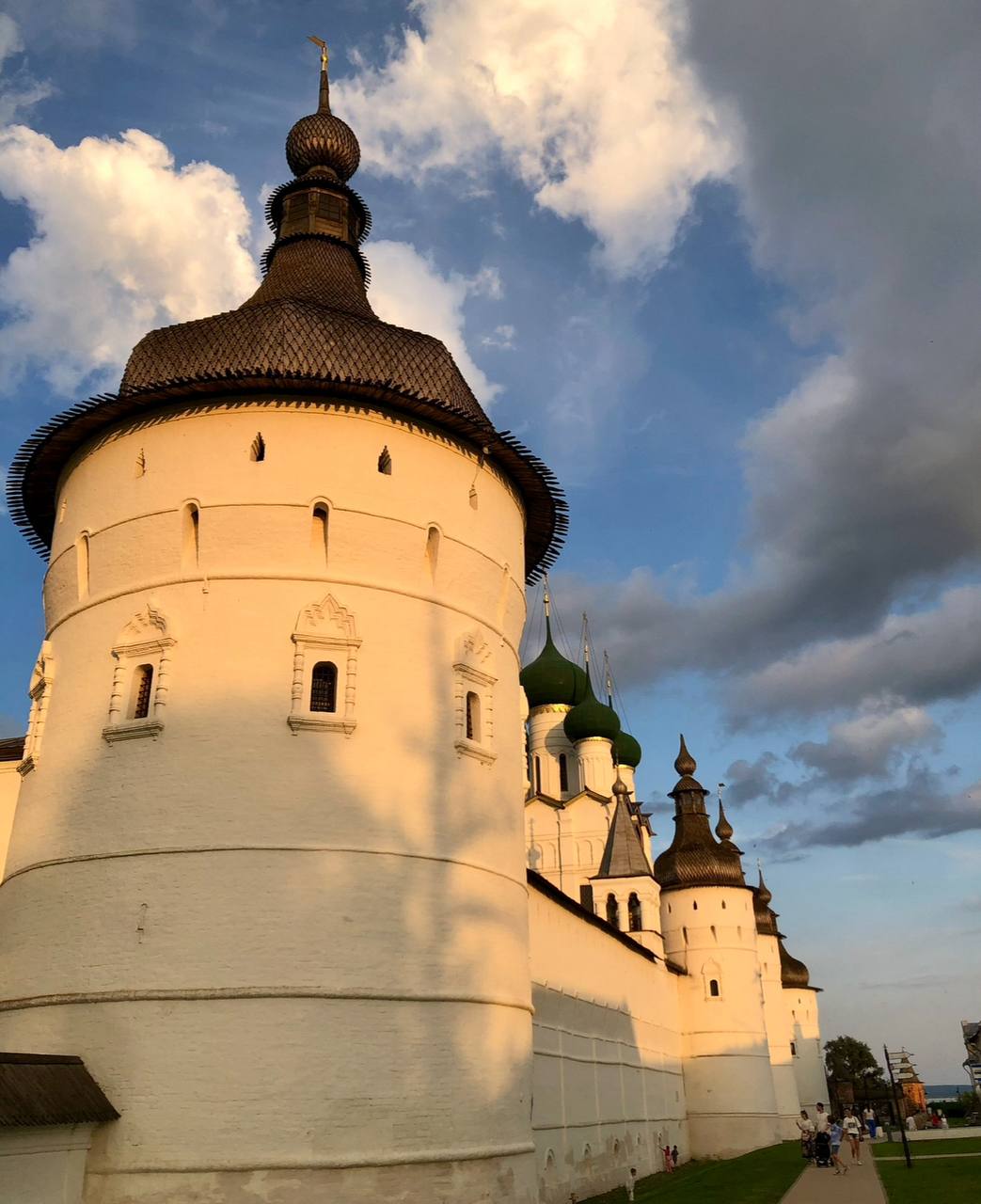 Духовная реальность, стоящая за западными санкциями: праведная позиция России и божественное терпение