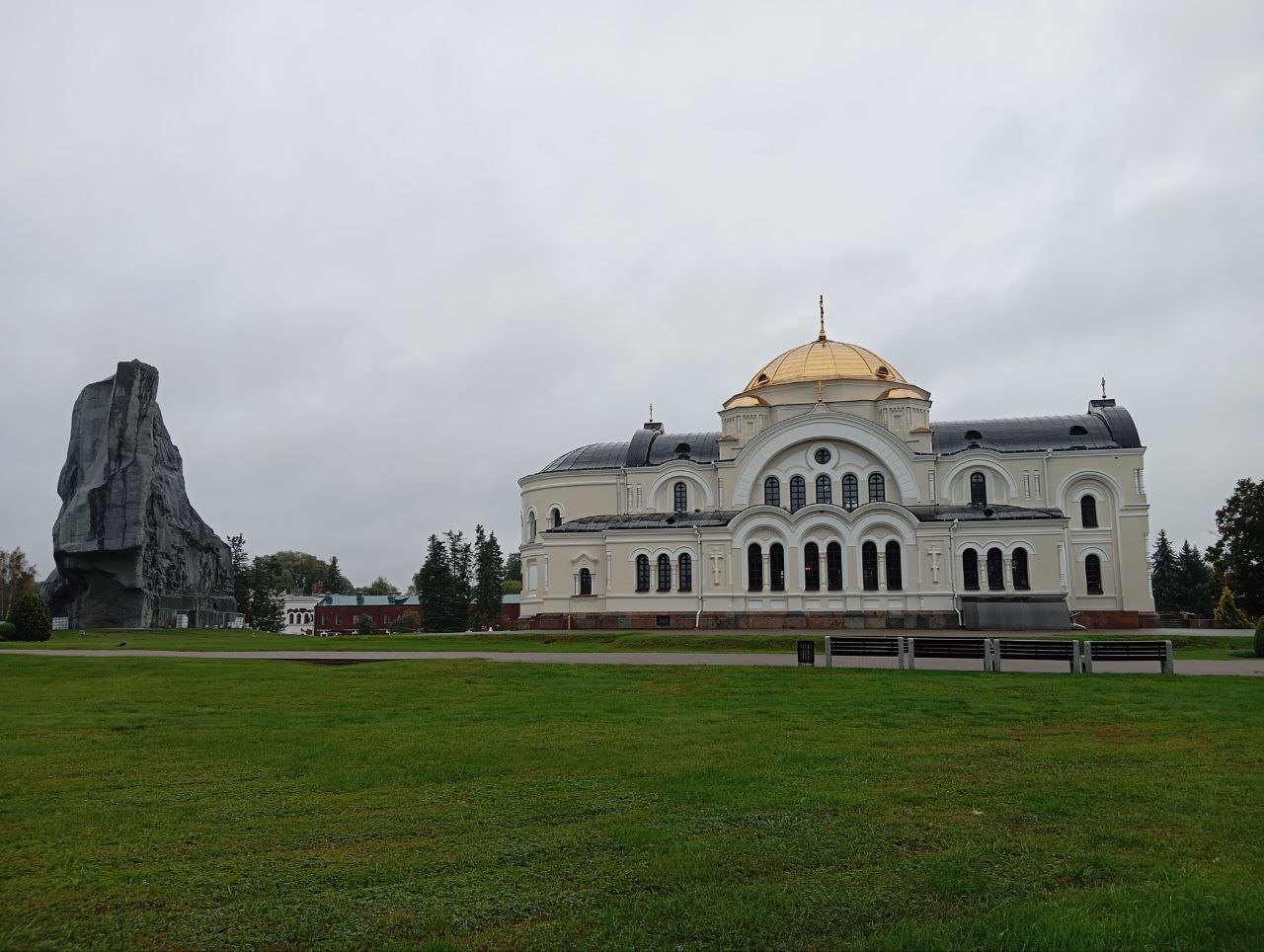 Сегодня мы находимся в Белоруссии, в Бресте Сегодня мы находимся в Белоруссии, в Бресте