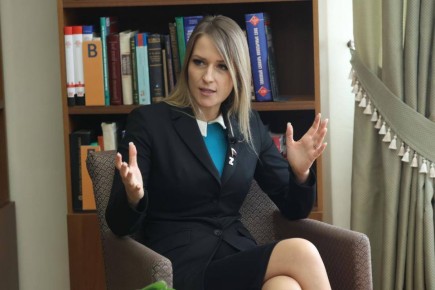 Ñåðãåé Êàðíàóõîâ: ßíó Ëàíòðàòîâó ïîçäðàâëÿþ ñ äíåì ðîæäåíèÿ