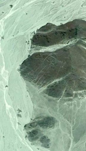 Ýòó ôîòîãðàôèþ ÿ ñäåëàë â ïåðóàíñêîé ïóñòûíå Íàñêà ðîâíî 8 ëåò íàçàä