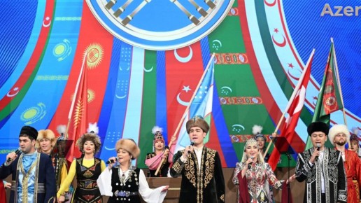 Партия Эрдогана обнародовала стратегию "Турецкий мир"